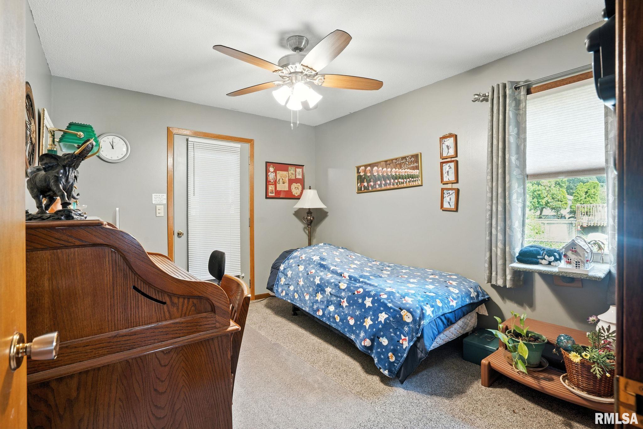 606 12th Avenue Hampton, IL 61256 - Photo 19 of 32