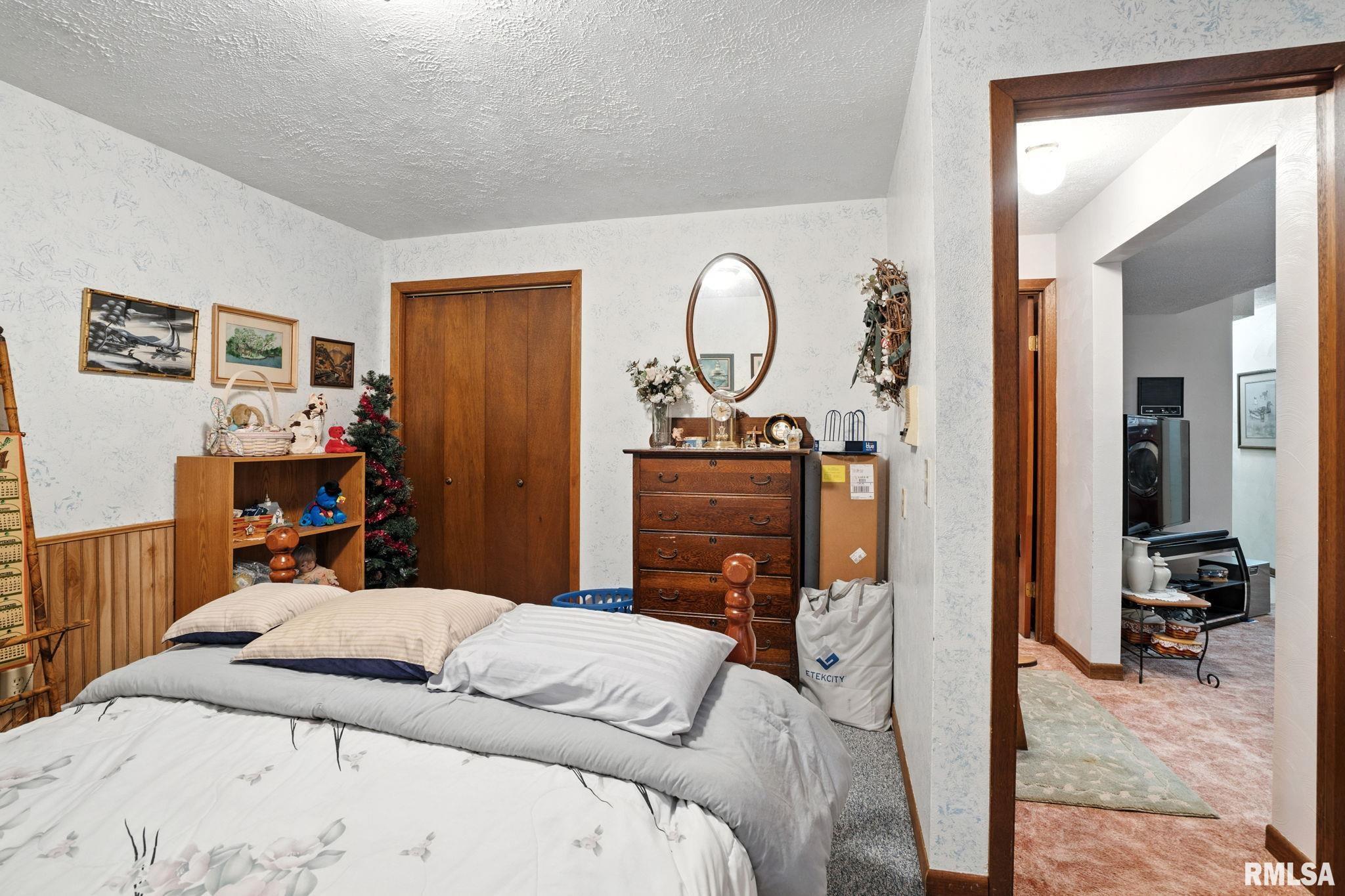 606 12th Avenue Hampton, IL 61256 - Photo 28 of 32