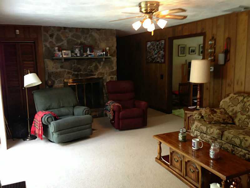 254 Byron Randall Road Scituate, RI 02857 - Photo 7 of 11 Den/Family/Great Room.