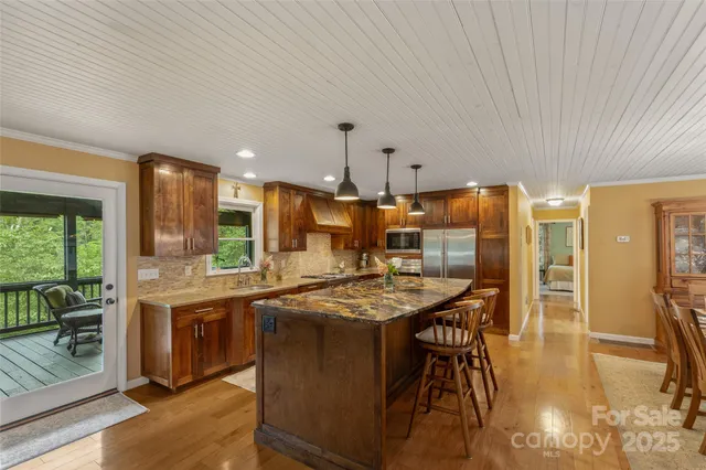$890,000 | 3175 Clear Creek Road, Highlands, NC 28741