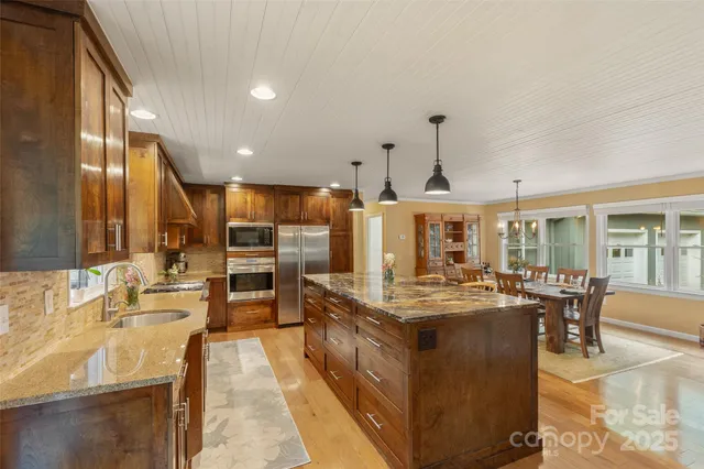 $890,000 | 3175 Clear Creek Road, Highlands, NC 28741