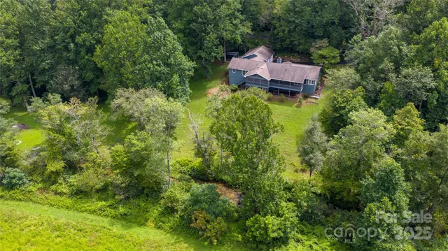 $890,000 | 3175 Clear Creek Road, Highlands, NC 28741