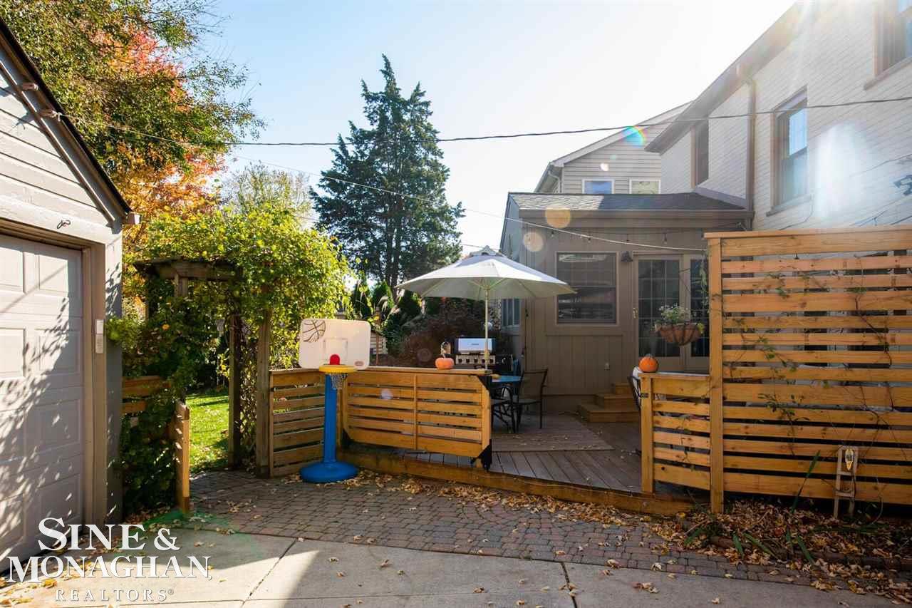 1326 Harvard Road Grosse Pointe Park, MI 48230 - Photo 7 of 47
