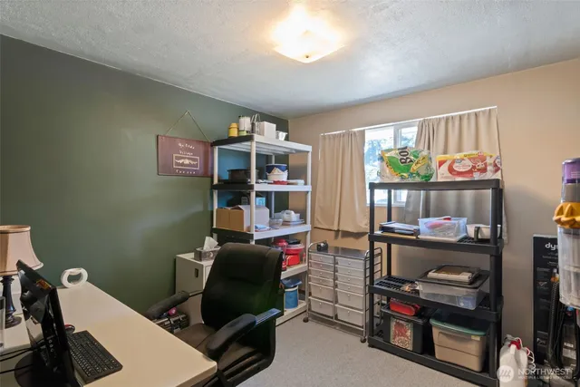 $490,000 | 967 Donald Avenue, Oak Harbor, WA 98277