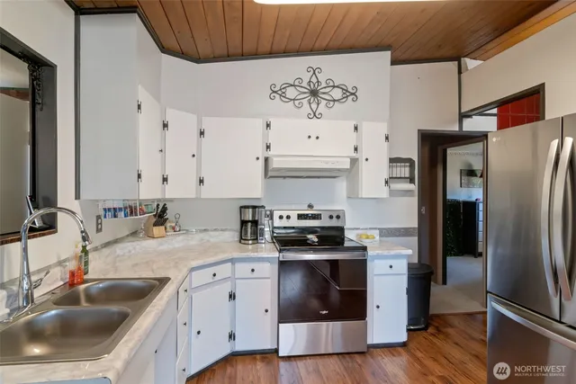 $490,000 | 967 Donald Avenue, Oak Harbor, WA 98277