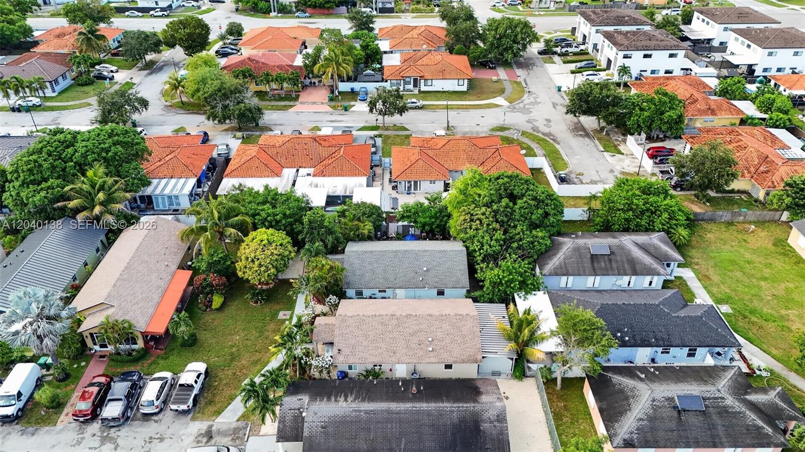 12243 Southwest 201st Terrace Miami, FL 33177 - Photo 37 of 42