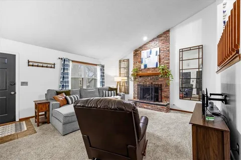 $374,000 | 7220 Park Street, Shawnee, KS 66216