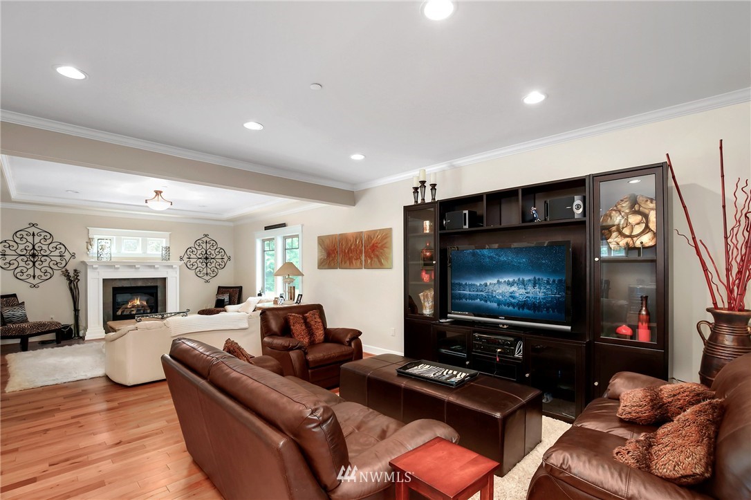 19203 Southeast 168th Street Renton, WA 98058 - Photo 8 of 25 Gallery Image 8