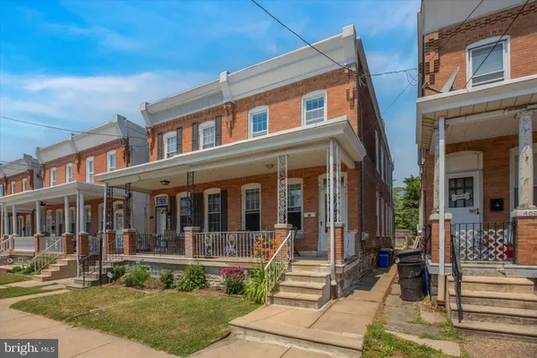 $2,400 | 460 Martin Street, Philadelphia, PA 19128