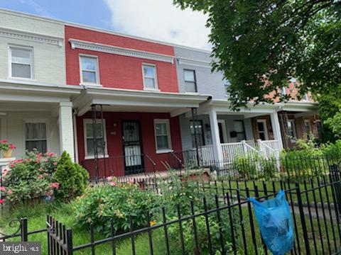 1912 D Street Northeast Washington, DC 20002 - Photo 4 of 39