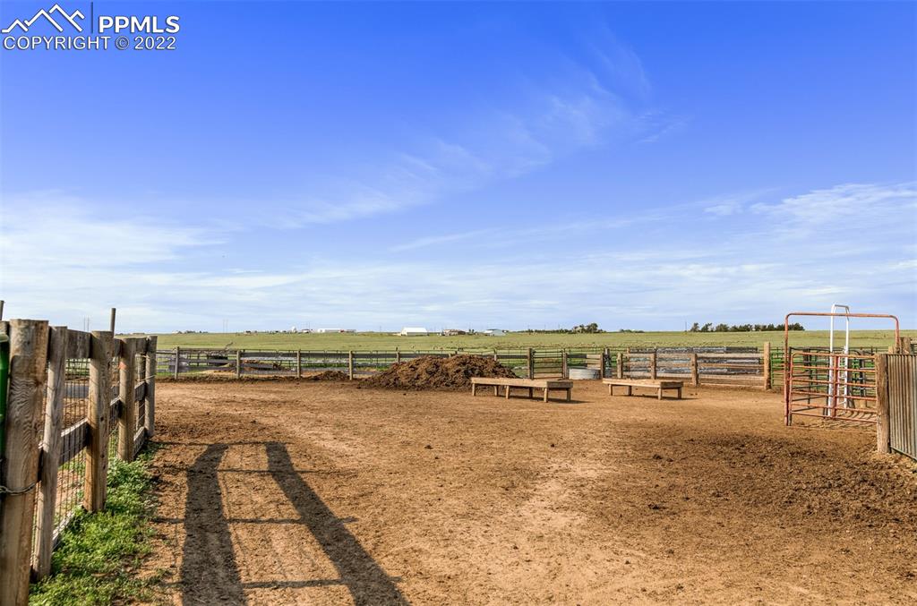 33895 East Jones Road Yoder, CO 80864 - Photo 37 of 45 a view of an ocean with city