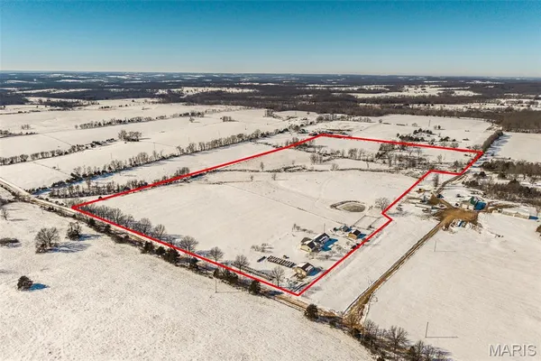 $479,000 | 6991 Ely Road, Hartville, MO 65667