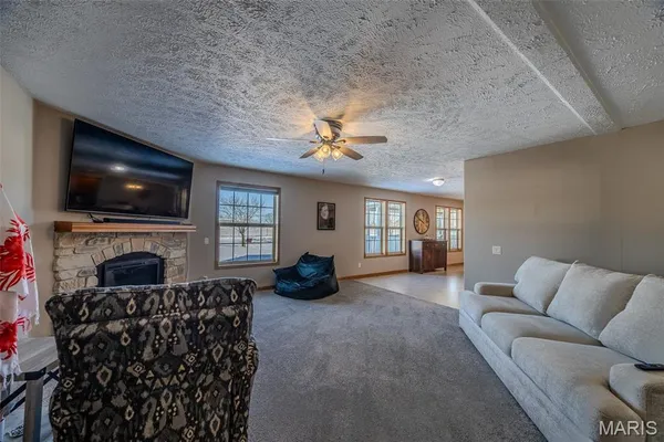 $479,000 | 6991 Ely Road, Hartville, MO 65667