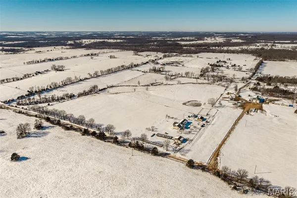 $479,000 | 6991 Ely Road, Hartville, MO 65667
