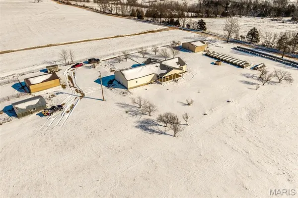 $479,000 | 6991 Ely Road, Hartville, MO 65667