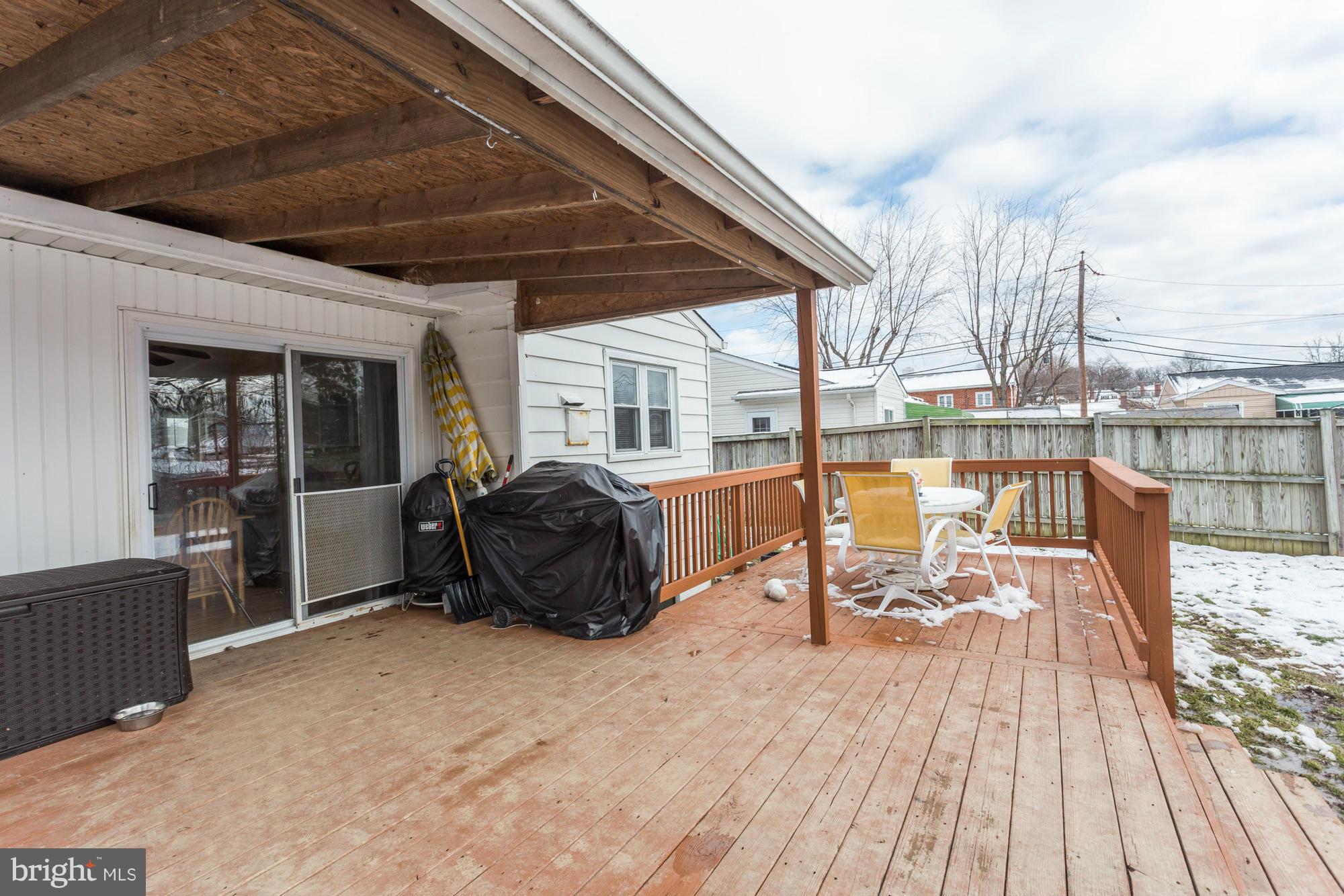 2615 Crabapple Road Baltimore, MD 21234 - Photo 16 of 19 Spacious Deck