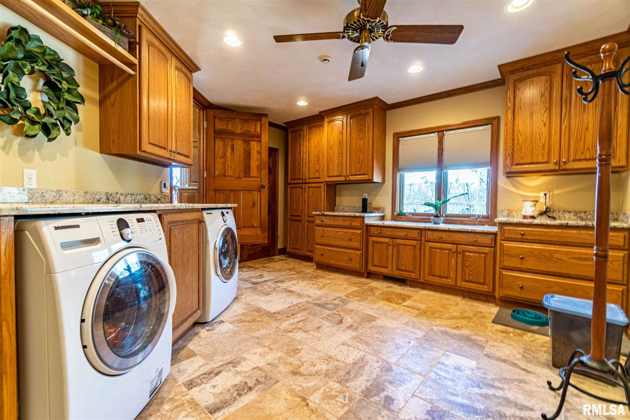 43 Waldheim Road Morton, IL 61550 - Photo 13 of 50 Gallery Image 13
