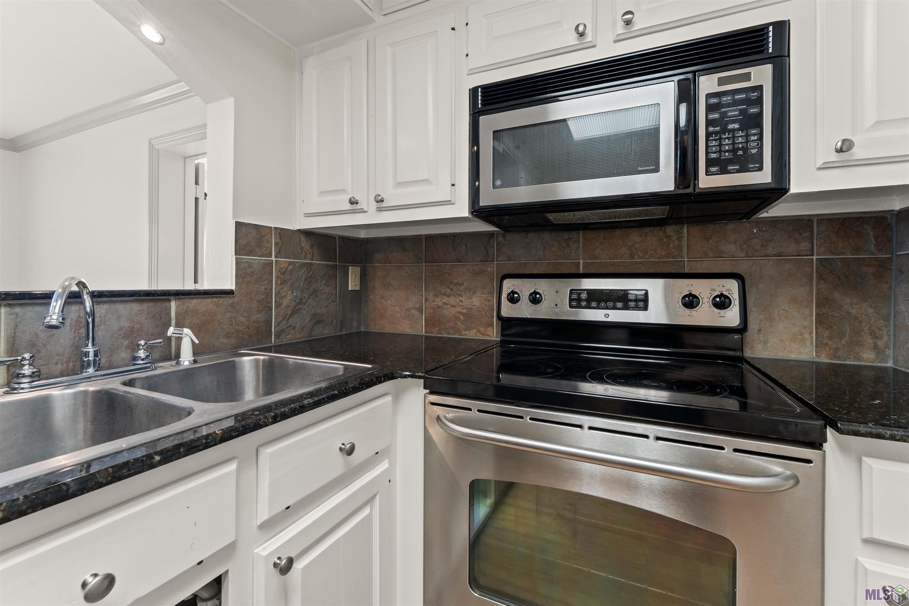 2045 North 3rd Street, Unit 404 Baton Rouge, LA 70802 - Photo 3 of 19