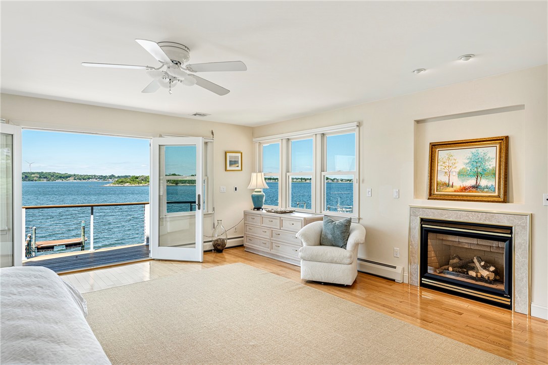 149 Nanaquaket Road Tiverton, RI 02878 - Photo 37 of 45