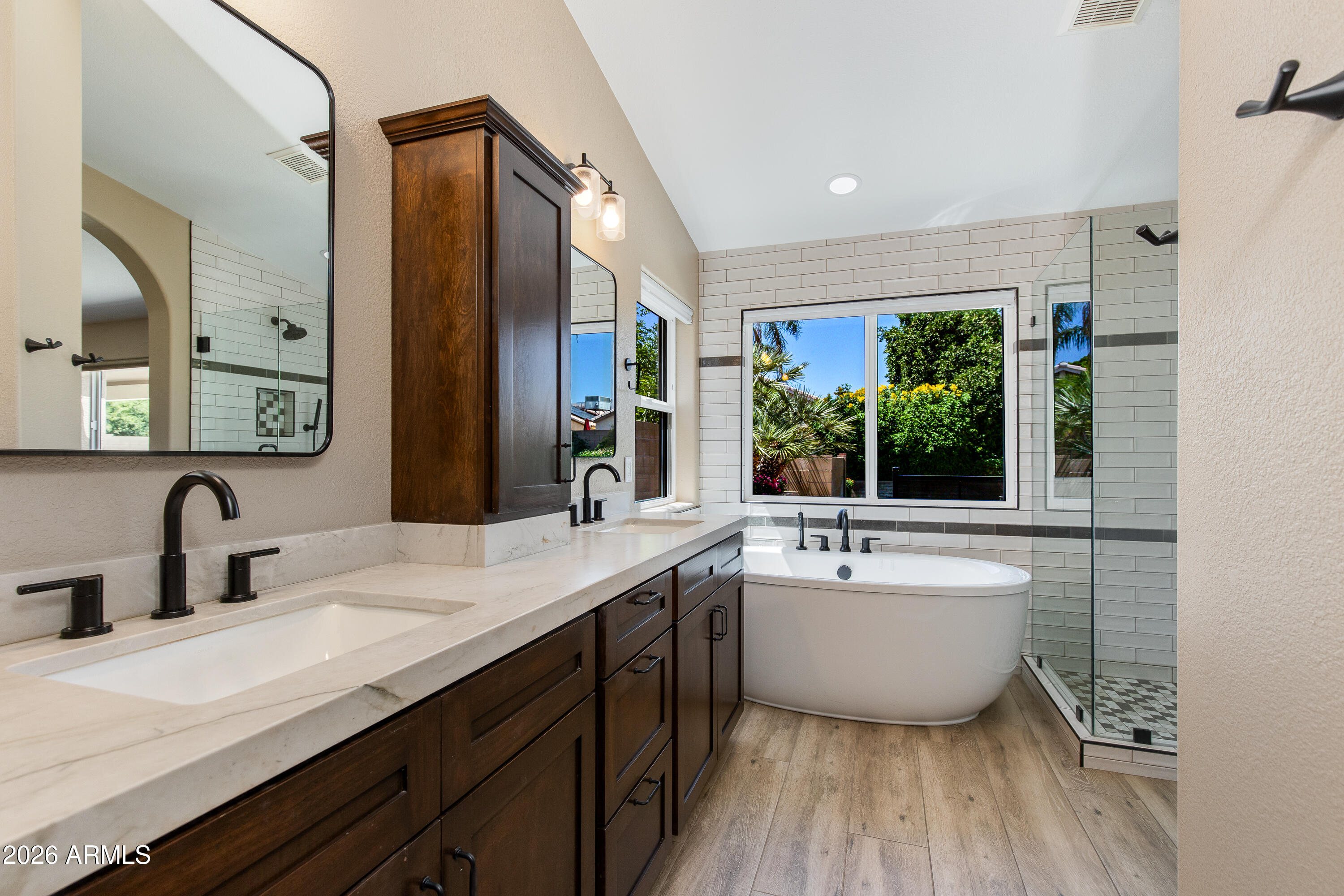 4340 East Danbury Road Phoenix, AZ 85032 - Photo 10 of 18