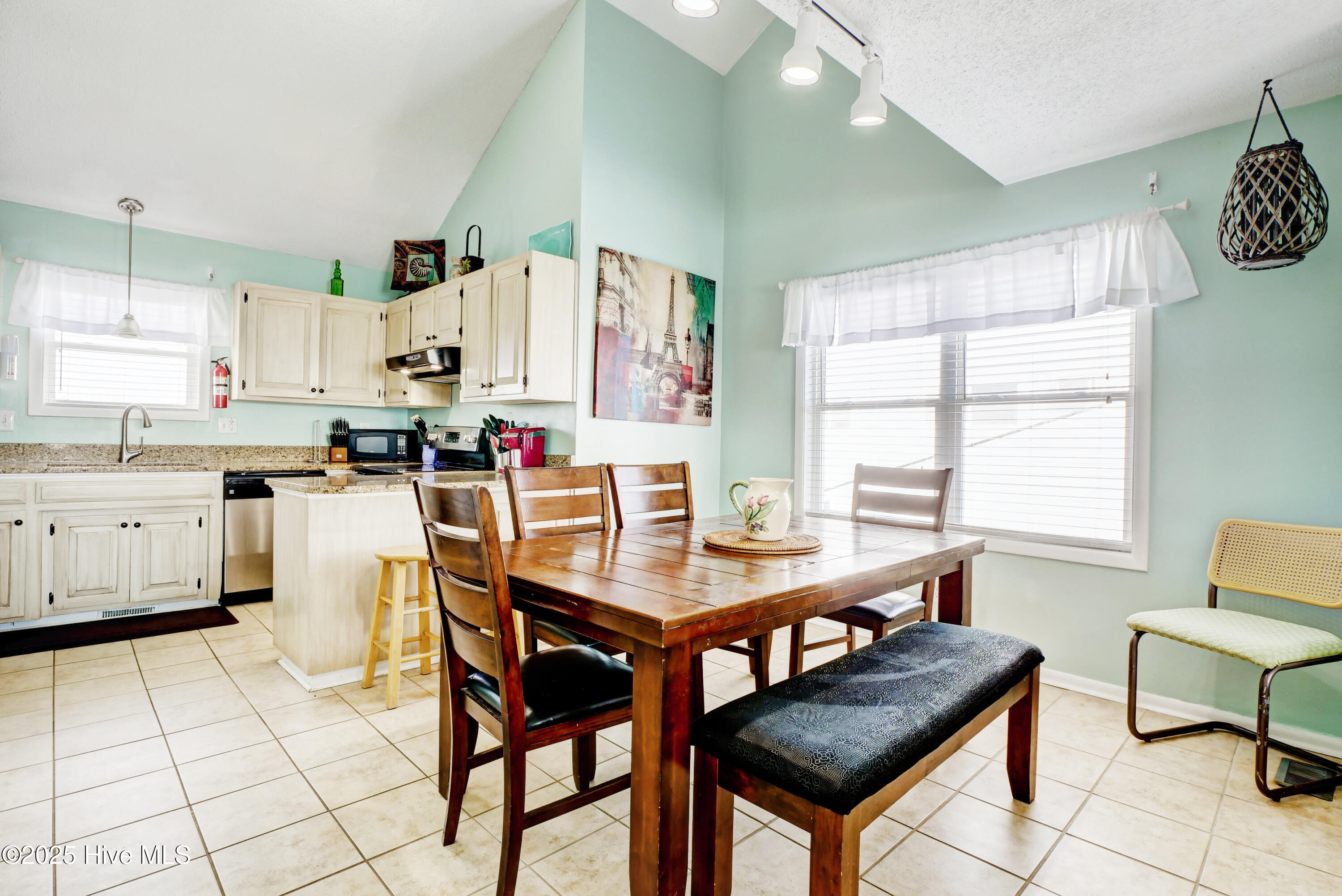 2334 New River Inlet Road, Unit 2 North Topsail Beach, NC 28460 - Photo 26 of 45 Dining Area