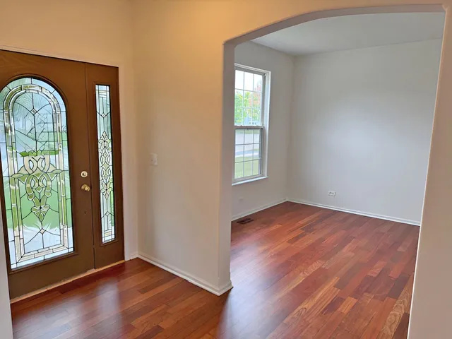 $439,900 | 782 Cameron Drive, Antioch, IL 60002