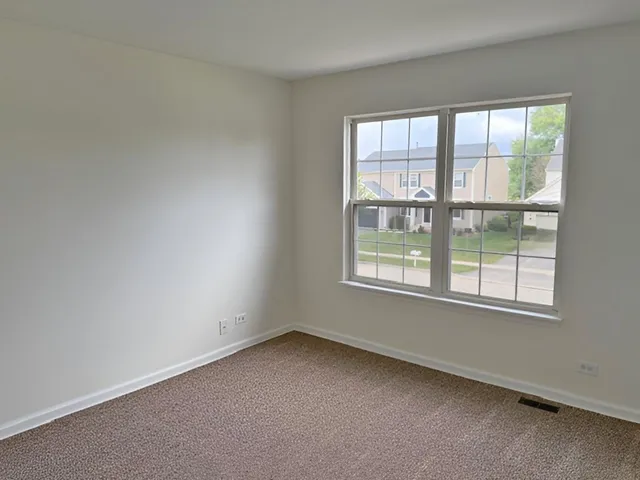 $439,900 | 782 Cameron Drive, Antioch, IL 60002