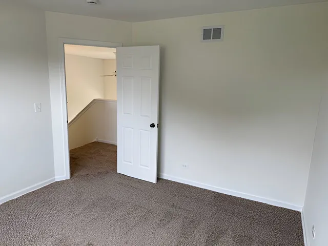 $439,900 | 782 Cameron Drive, Antioch, IL 60002