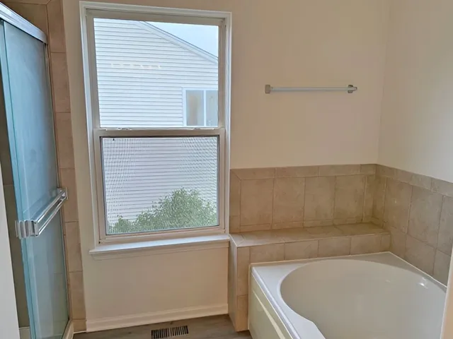 $439,900 | 782 Cameron Drive, Antioch, IL 60002