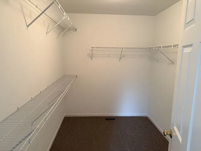 $439,900 | 782 Cameron Drive, Antioch, IL 60002