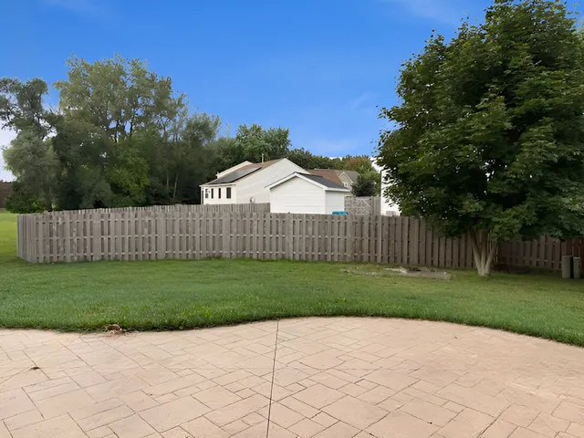 $439,900 | 782 Cameron Drive, Antioch, IL 60002