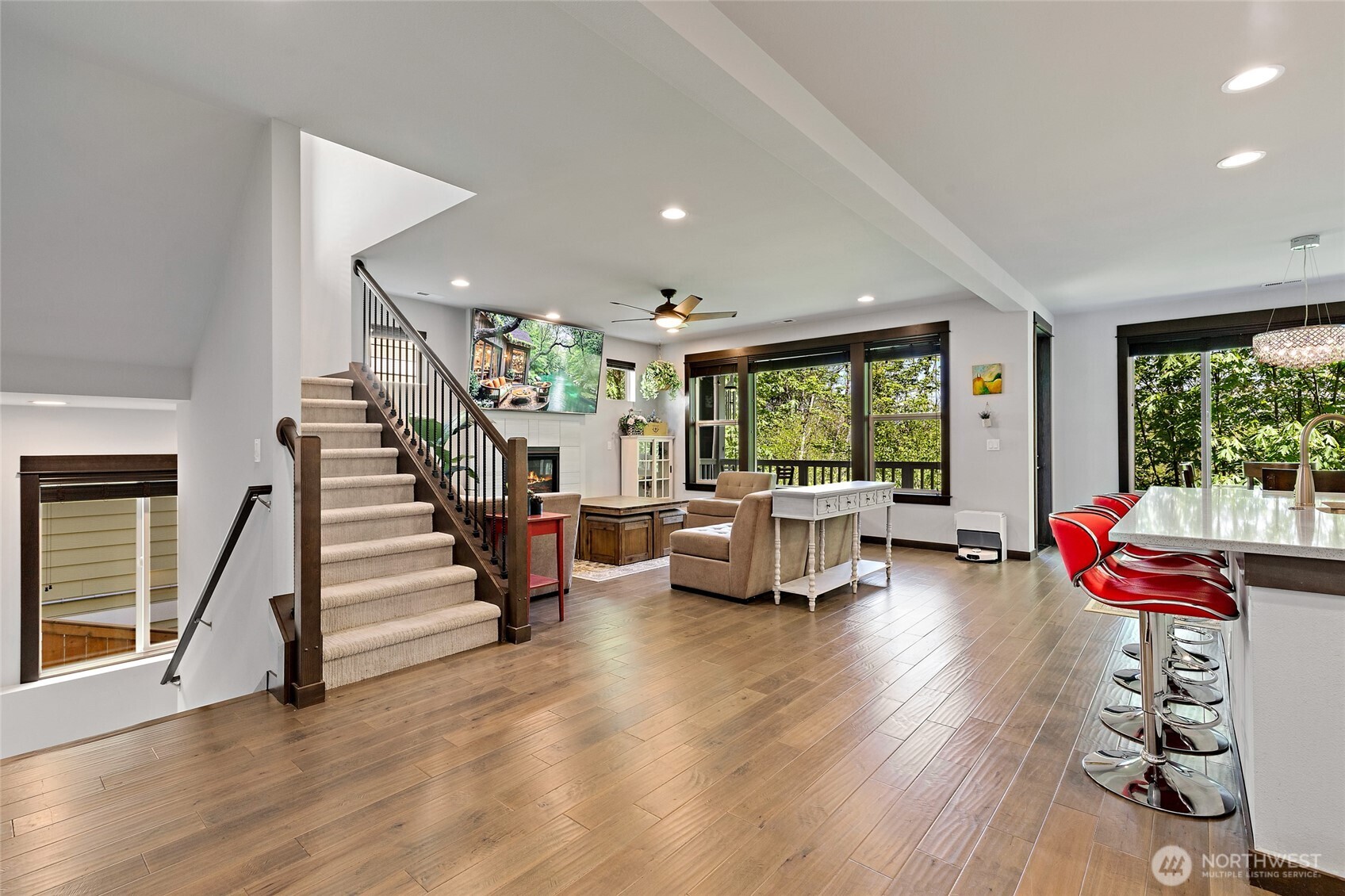 17617 3rd Avenue Southeast Bothell, WA 98012 - Photo 4 of 40