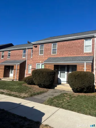 $2,100 | 163 Louisiana Avenue, Unit 163, Bridgeport, CT 06610