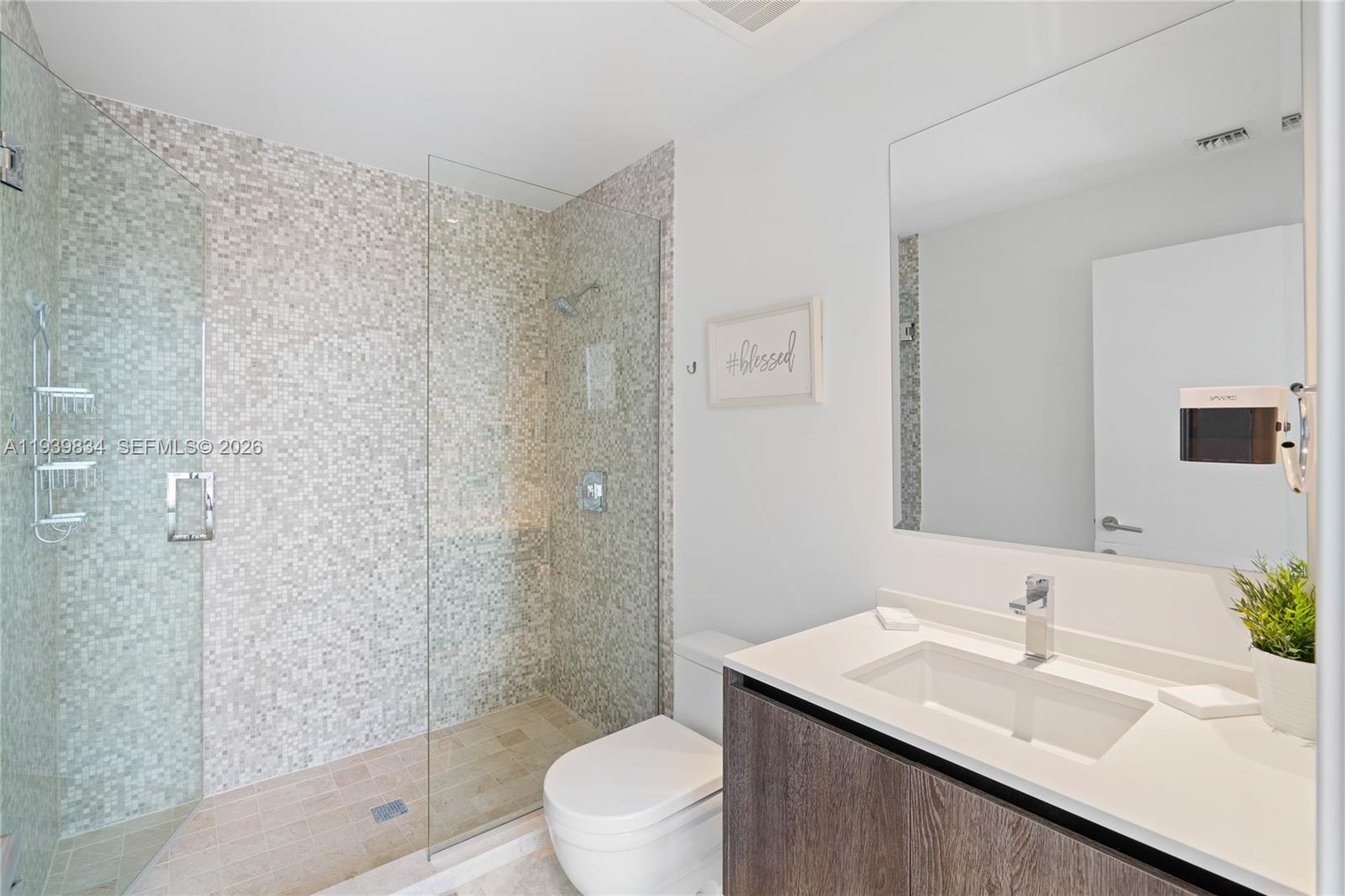88 Southwest 7th Street, Unit 3403 Miami, FL 33130 - Photo 17 of 37 Photo 17