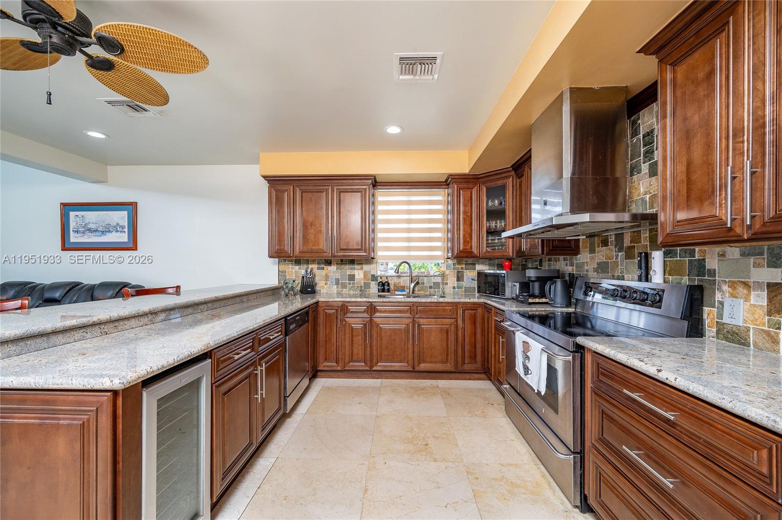 19520 Southwest 206th Street Miami, FL 33187 - Photo 18 of 48
