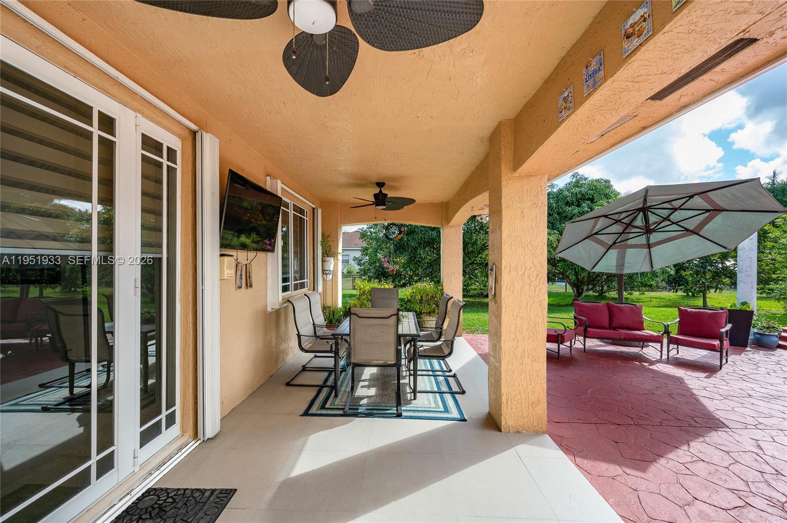 19520 Southwest 206th Street Miami, FL 33187 - Photo 8 of 48