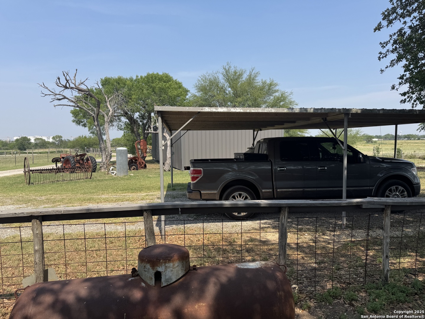 7084 Richter Road Elmendorf, TX 78112 - Photo 36 of 59
