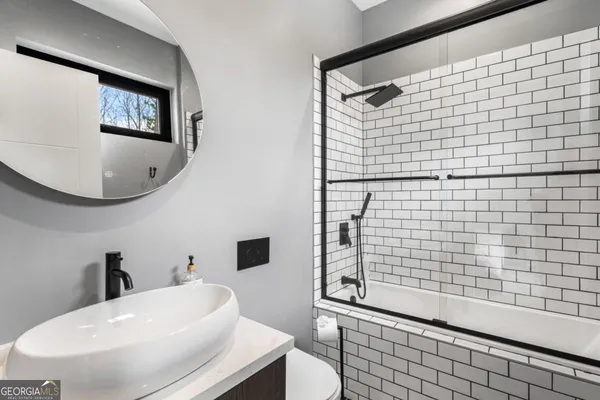 $1,100,000 | 23 Lake Trail West, Unit 10, Hiawassee, GA 30546