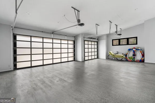 $1,100,000 | 23 Lake Trail West, Unit 10, Hiawassee, GA 30546