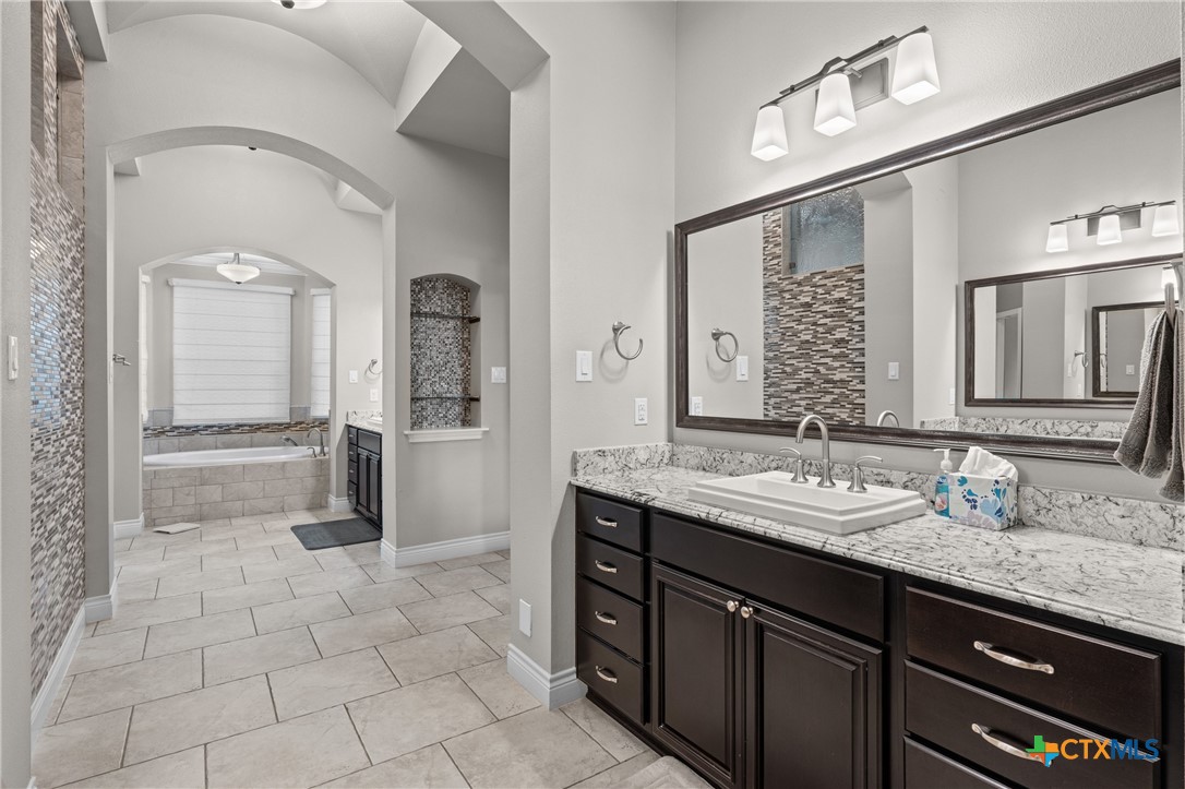 6605 Toll Bridge Road Belton, TX 76513 - Photo 14 of 48 Gallery Image 14
