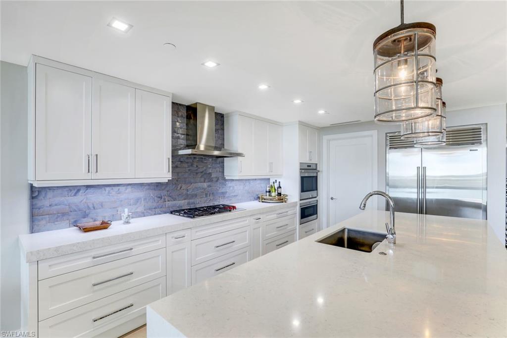 13915 Old Coast Road, Unit 502 Naples, FL 34110 - Photo 5 of 42