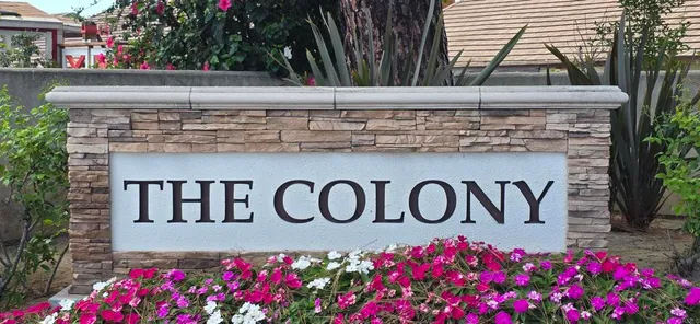 a view of sign board