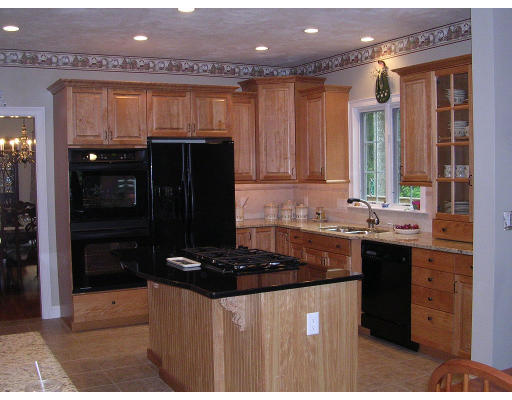 35 Broad Acres Farm Road Medway, MA 02053 - Photo 2 of 7 Gallery Image 2