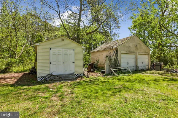 $359,900 | 11 South Somerset Avenue, Crisfield, MD 21817
