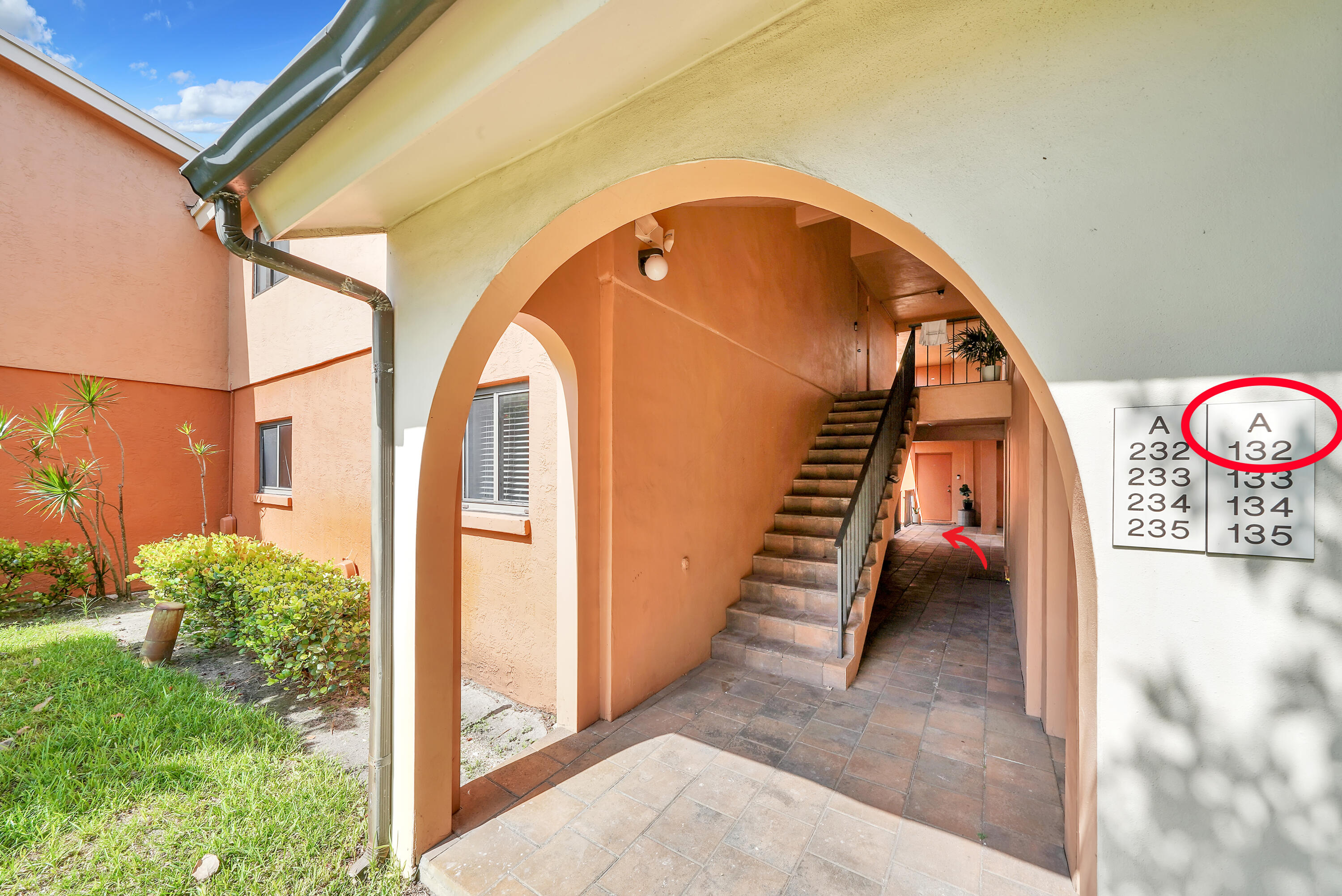 50 Southeast 12th Street, Unit 1320 Boca Raton, FL 33432 - Photo 2 of 39 1 Entryway (2)