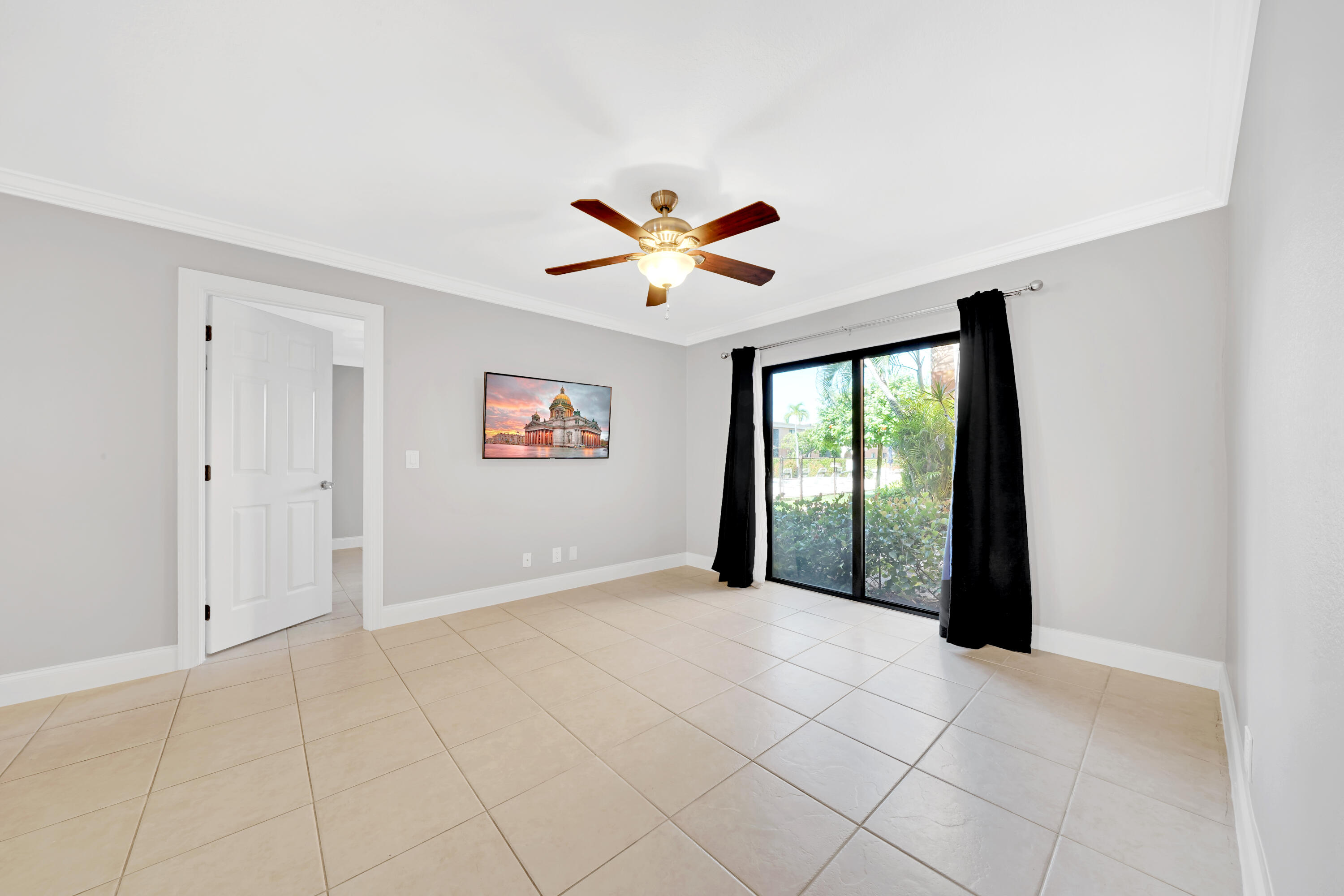 50 Southeast 12th Street, Unit 1320 Boca Raton, FL 33432 - Photo 9 of 39 3 Living Area (1)
