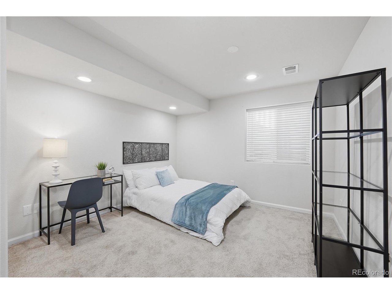 10468 Wagon Box Circle Highlands Ranch, CO 80130 - Photo 25 of 35 Bedroom