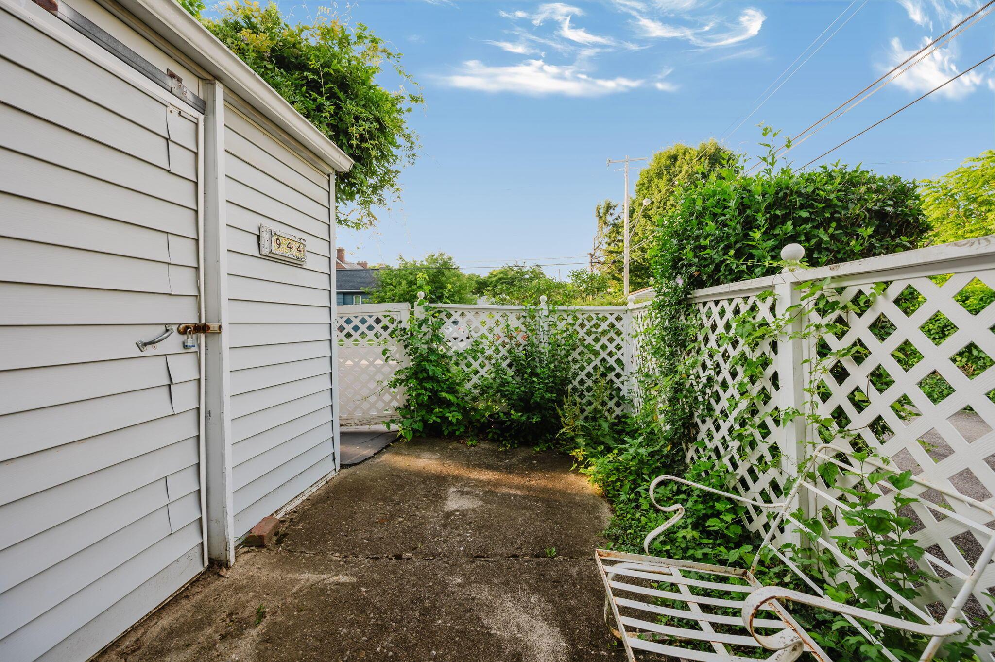 944 South Cassingham Road Bexley, OH 43209 - Photo 45 of 46 96-B.M. - 944 S Cassingham Rd, Columbus-