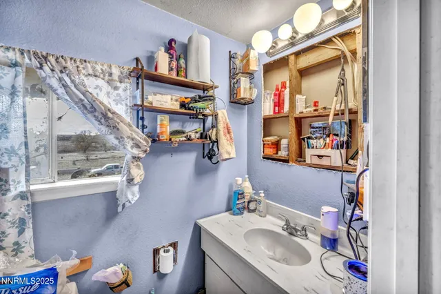 $1,300,000 | 15533 Fisherman Road, Fallon, NV 89406