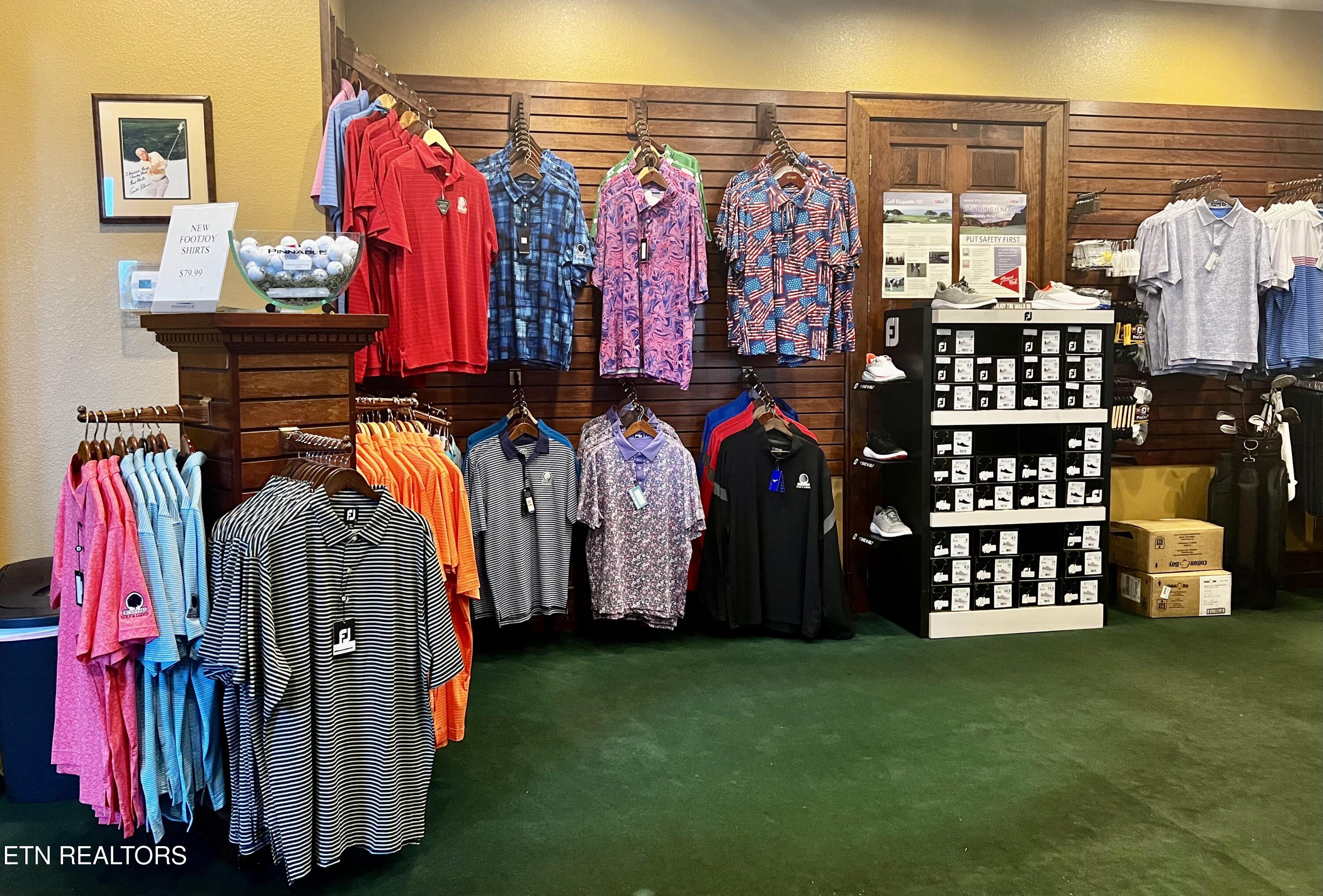 Wedge Way Tazewell, TN 37879 - Photo 28 of 29 Pro Golf Shop